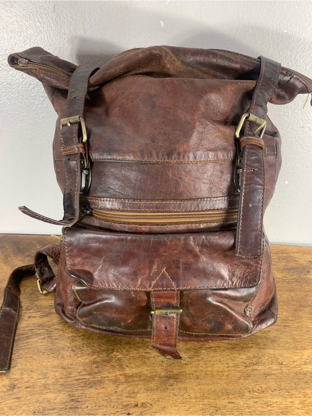Vintage 70s distressed goat skin unisex leather backpack